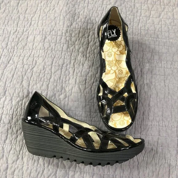 Fly London Wedge Size 41 EU 10 US Yadi Interwoven Straps Peep Toe Black Patent - Picture 1 of 13
